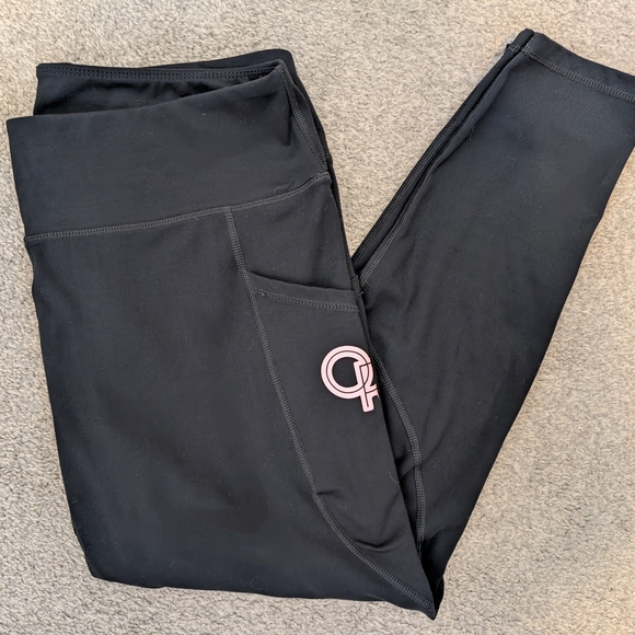 ZooZatz Pants - Black Leggings with Pink Oregon Ducks Logo